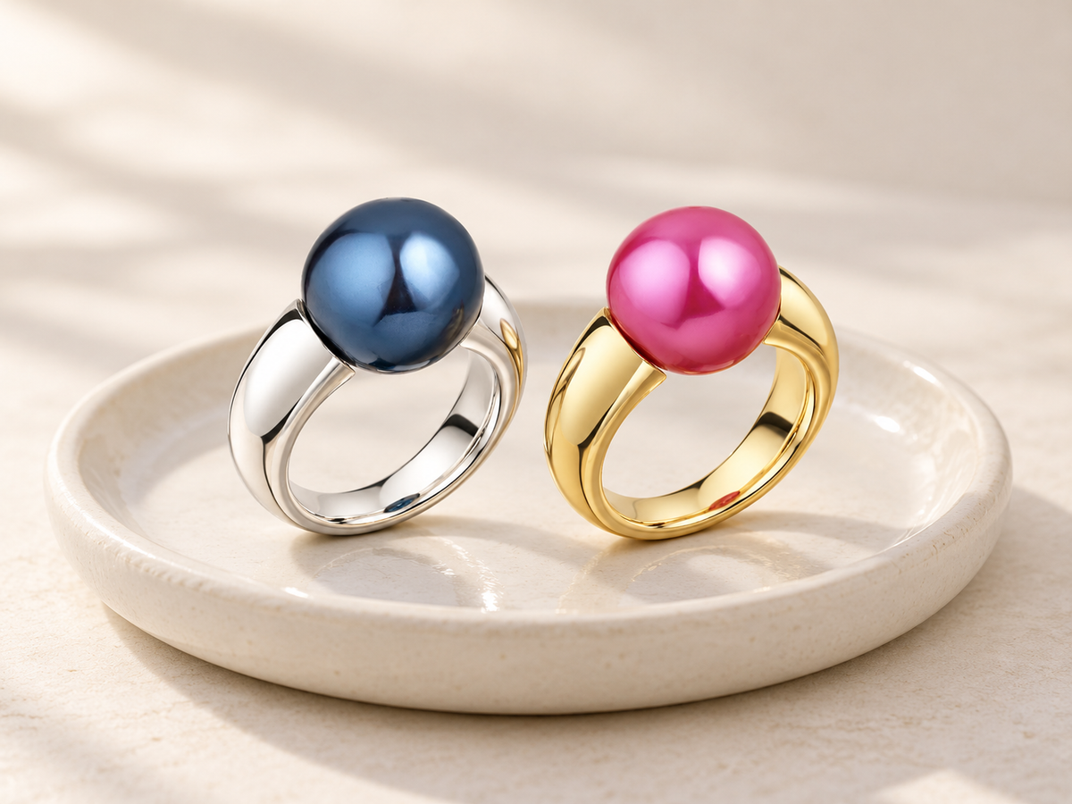 Essentials Ringe aus 925 Silber mit 12-mm-Muschelkernperle in Nachtblau und Pink, rhodiniert und goldplattiert